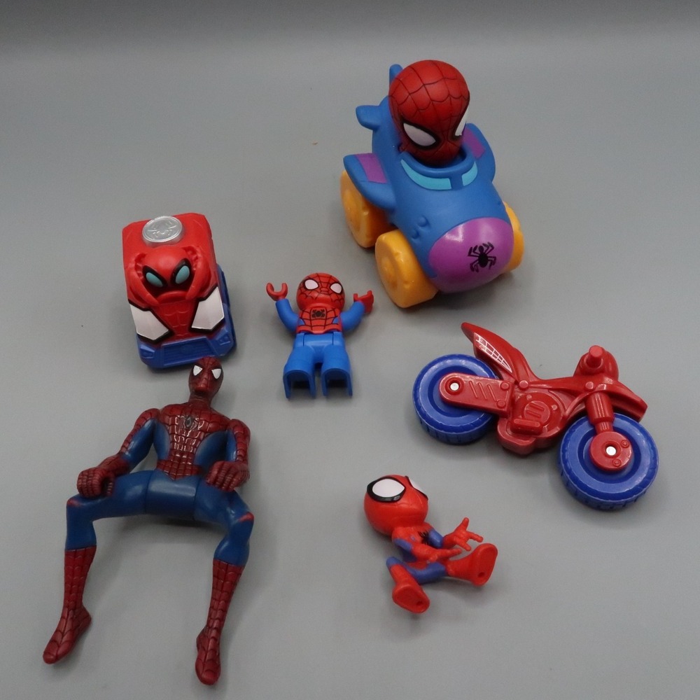 Marvel Spiderman Action Figures Toy Figurines Lot of 6 Duplo Racer Car